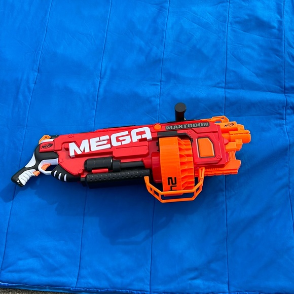 Mega Mastodon NERF GUN - Picture 1 of 5